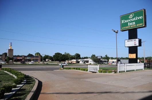 Executive Inn Oklahoma City Buitenkant foto